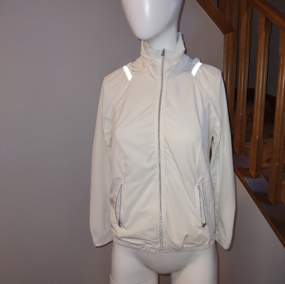 LULULEMON jacket with reflective - Picture 1 of 11
